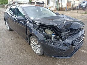 Volvo V40 1.6D 84kw Momentum 2014 - 8