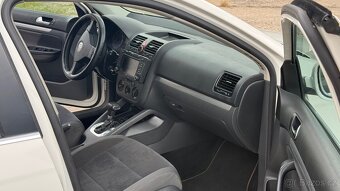 VW Golf/2009/automat/1.9tdi/ - 8