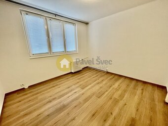 Pronájem pěkného 2+1 s balkonem, 52 m2 ul. Dr. Jiřího Fifky, - 8