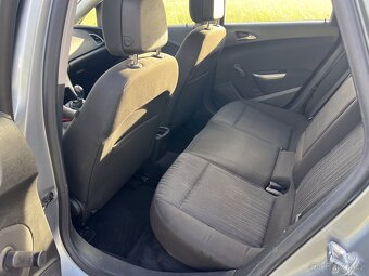 Prodám Opel astra J 2010, 1.4benzin 74kw - 8
