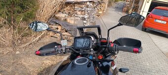 Kawasaki Versys 650 - 8