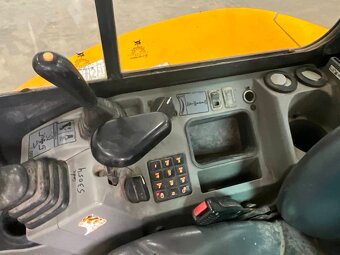 BAGR BOBCAT E 50 - 8