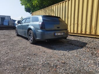 Dodge Magnum - 8