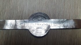 Kvalitní, pružné polyamidové nitě v návinu 500m 25 Kč - 8