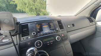 VW T5 California 2.5 TDI 4 motion - 8