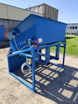 Mobilní třídič pro sypký materiál, pelety, hnojivo EVO 1až3 - 8