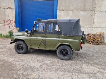 Na prodej UAZ - 8