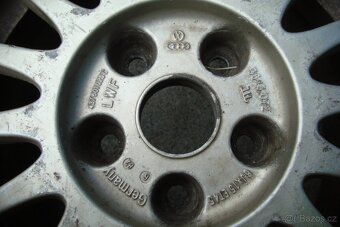 Audi 100-Retro kola 15" - 8