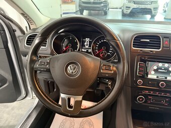 Volkswagen Golf 6 1,6 TDI MATCH VÝHŘEV ČIDLA - 8