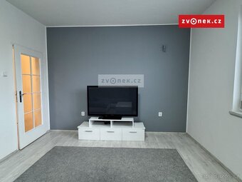 Pronájem bytu 3+1 s garáží v centru Zlína, Benešovo nábřeží - 8