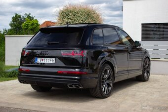 AUDI SQ7 - 8