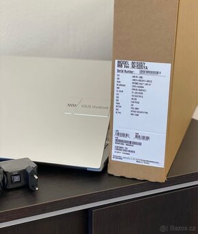ASUS Vivobook M1505YA - OLED350W - 8