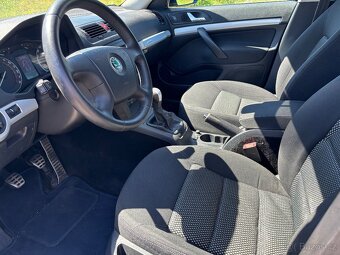 Škoda Octavia Combi Scout 4x4 2.0 FSi 110kw - 8
