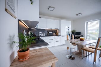 Prodej bytu 97m2 - Brno Sadová - 8