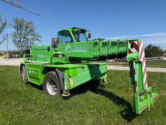 Otočný teleskopický manipulátor MERLO ROTO 40.25 MCSS - 8
