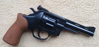 Revolver Arminius cal.4mmRF DA drážkovný - 8