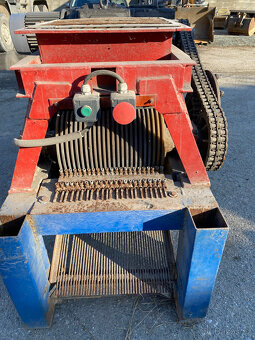 Válcový granulátor - výrobník pelet - 8