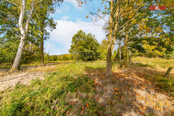 Prodej zahrady, 485 m², Milhostov - 8