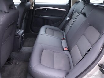 Volvo V70 2,0 16V Kinetic Aut.Klima 1Maj (2009) - 8