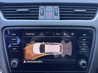 Škoda Octavia 1,6 TDI DSG Style původ ČR DPH - 8