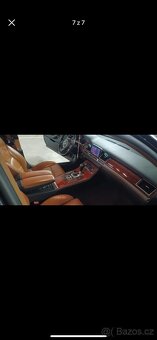 Audi A8 D3 3.7 V8 - 8