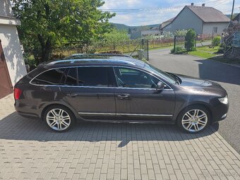 Škoda Superb II Combi 2.0 TDI 125 kW Elegance - 8