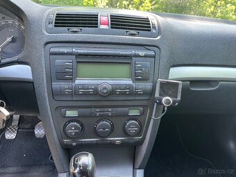 Škoda Octavia II 2006 1.6 MPi - 8