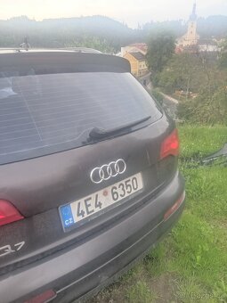 Prodám vyměním Audi Q7 rv 2010 - 8