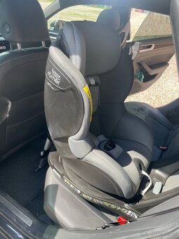 Britax Römer otočná autosedačka - 8