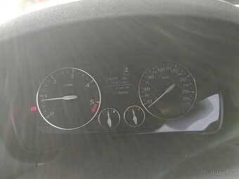 Renault Laguna 3 2.0dci 110kw - 8