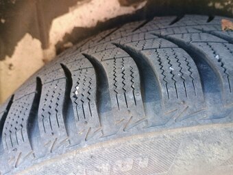 Ford Mondeo 1,8 - 8