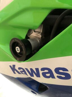 Kawasaki ZXR 400 - 8