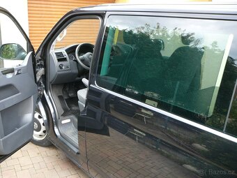 VW MULTIVAN T5 2.0 TDI 103KW 7MÍST NAVI KLIMA OPCPARK TAŽNÉ - 8