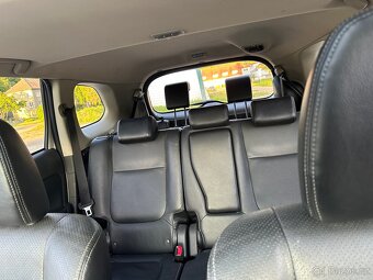 Mitsubishi Outlander 2.3 Di-d - 8