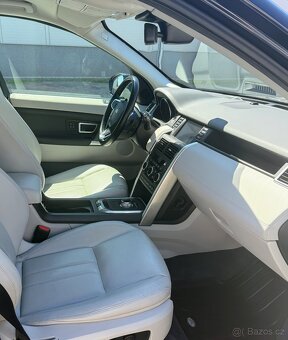Land Rover Discovery Sport - 8