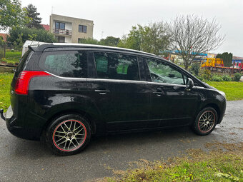 Peugeot 5008 2.0 HDI 110kW, RV 2013, Tažné, Nová STK - 8