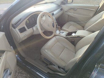 Volvo V70 - 8