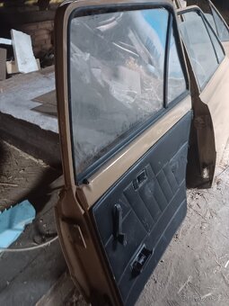Součástky škoda 120 - 8