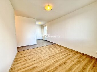 Pronájem bytu 2+kk, 39 m2, ul. Krakovská - Kralupy nad Vltav - 8