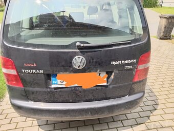 Volkswagen Touran - 8