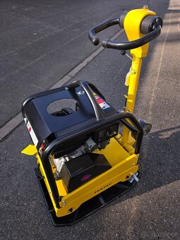 Vibrační deska TEKPAC TP5030-4 HONDA - 8
