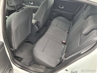 Renault Megane 1.6_81 kW - 8