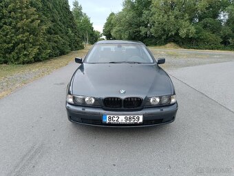 BMW E39 528i Automat - 8