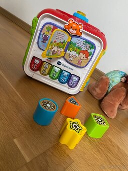 Set hraček Vtech Medvídek + Magická kostka - 8