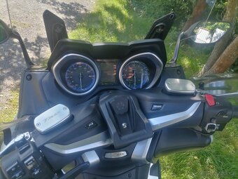 Yamaha T-max 530 DX - 8