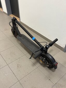 Elektrická koloběžka Xiaomi - 8