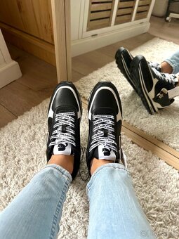 ČERNÉ TENISKY KARL LAGERFELD - 8