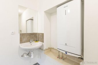 Pronájem komerčních prostor Zámrsk - 8