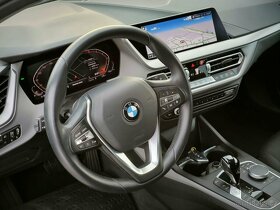 BMW 118i benzin DKG "Advantage" ROK 2022 - 8