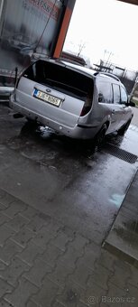 Ford mondeo mk3 2.0tdci - 8